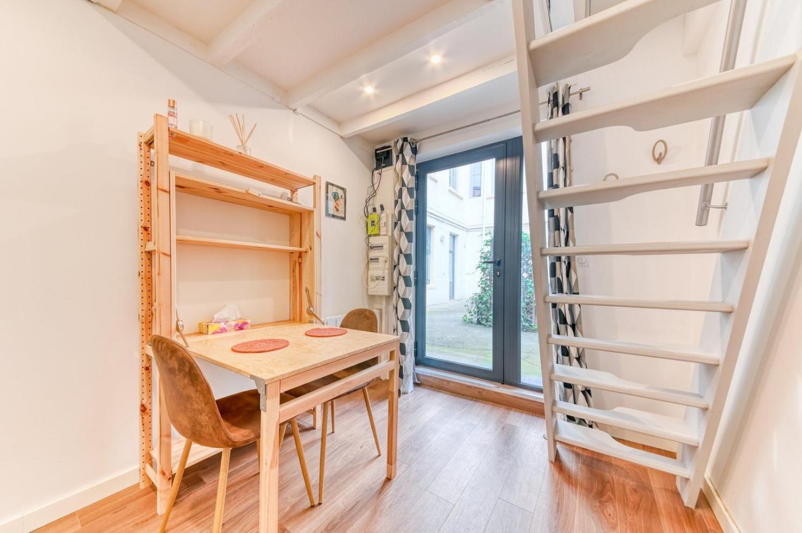 Апартаменты Guestready - Beau Sejour A La Croix-Rousse Лион Экстерьер фото